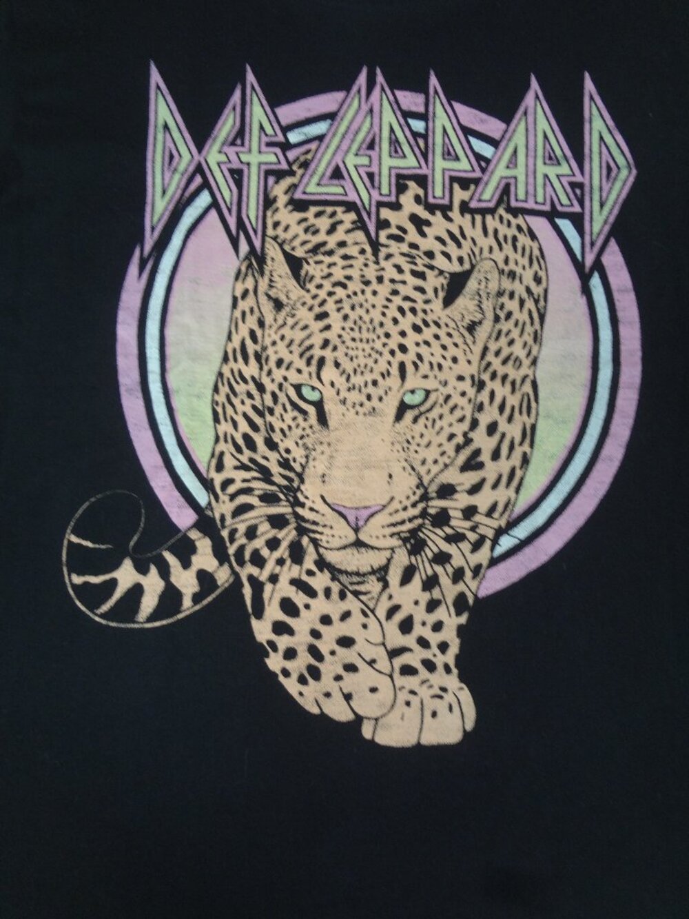 DEF LEPPARD PASTEL LARGE CAT - BLACK LARGE 10-12 YOUTH GIRLS T-SHIRT L708